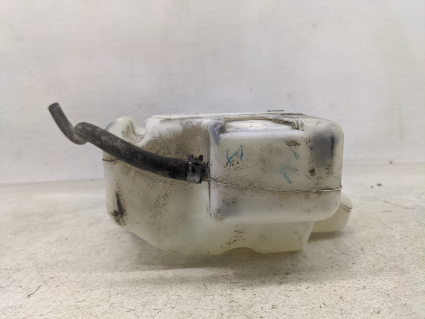 2007-2013 Nissan Altima Radiator Coolant Overflow Expansion Tank Bottle 1366017 - Oemusedautoparts1.com