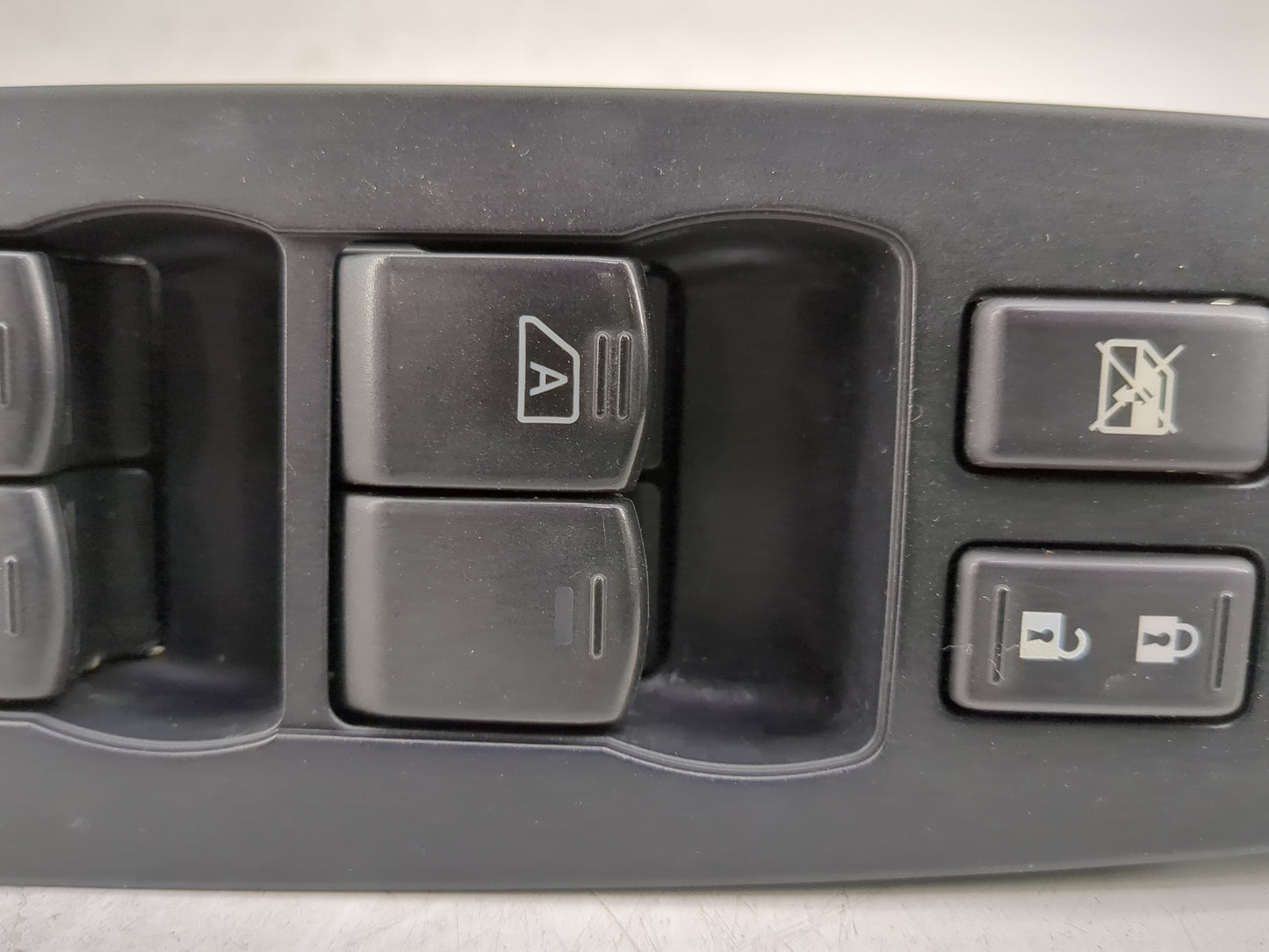 2007-2012 Nissan Altima Master Power Window Switch Replacement Driver Side Left P/N:25401 ZN40C Fits OEM Used Auto Parts - O