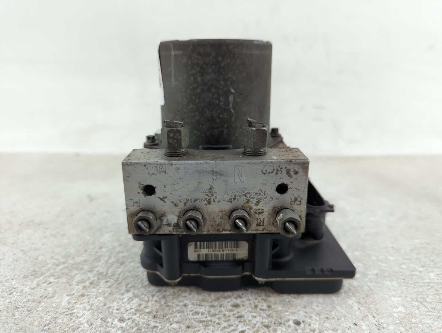2011-2012 Nissan Altima ABS Pump Control Module Replacement P/N:47660 ZX65A Fits Fits 2011 2012 OEM Used Auto Parts - Oemuse