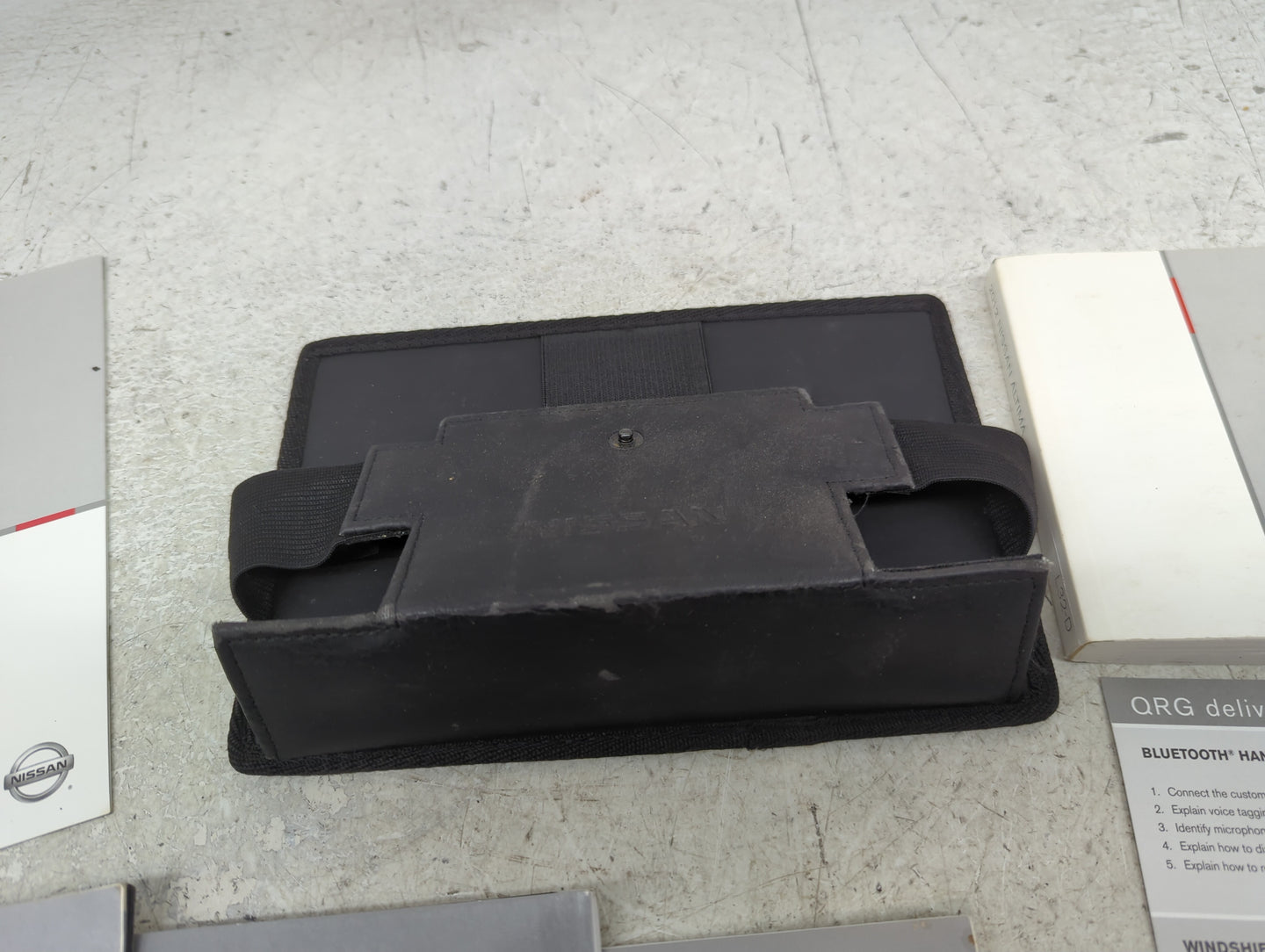 2012 Nissan Altima Owners Manual Book Guide P/N:OM2E-0L32U1 OEM Used Auto Parts - Oemusedautoparts1.com