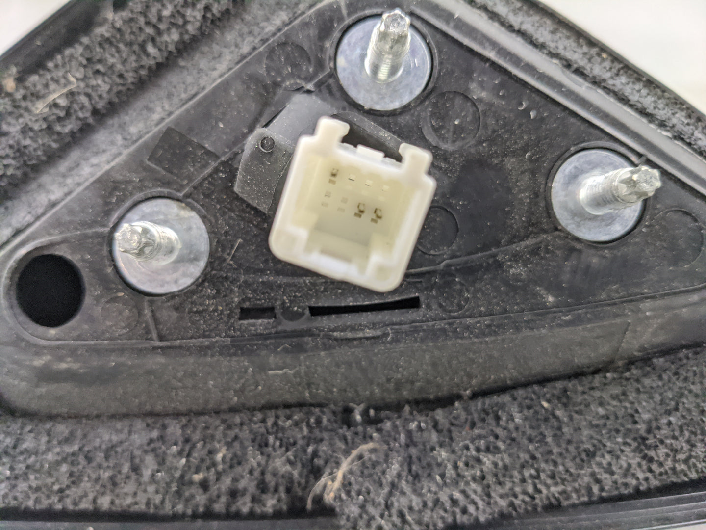 2007-2012 Nissan Altima Passenger Side View Mirror - Right Door Mirror OEM Used - Oemusedautoparts1.com