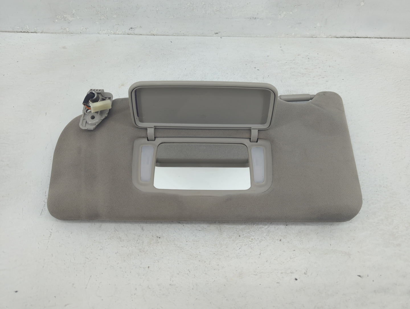 2010-2012 Nissan Altima Sun Visor Shade Replacement Driver Left Mirror Fits Fits 2010 2011 2012 OEM Used Auto Parts - Oemuse