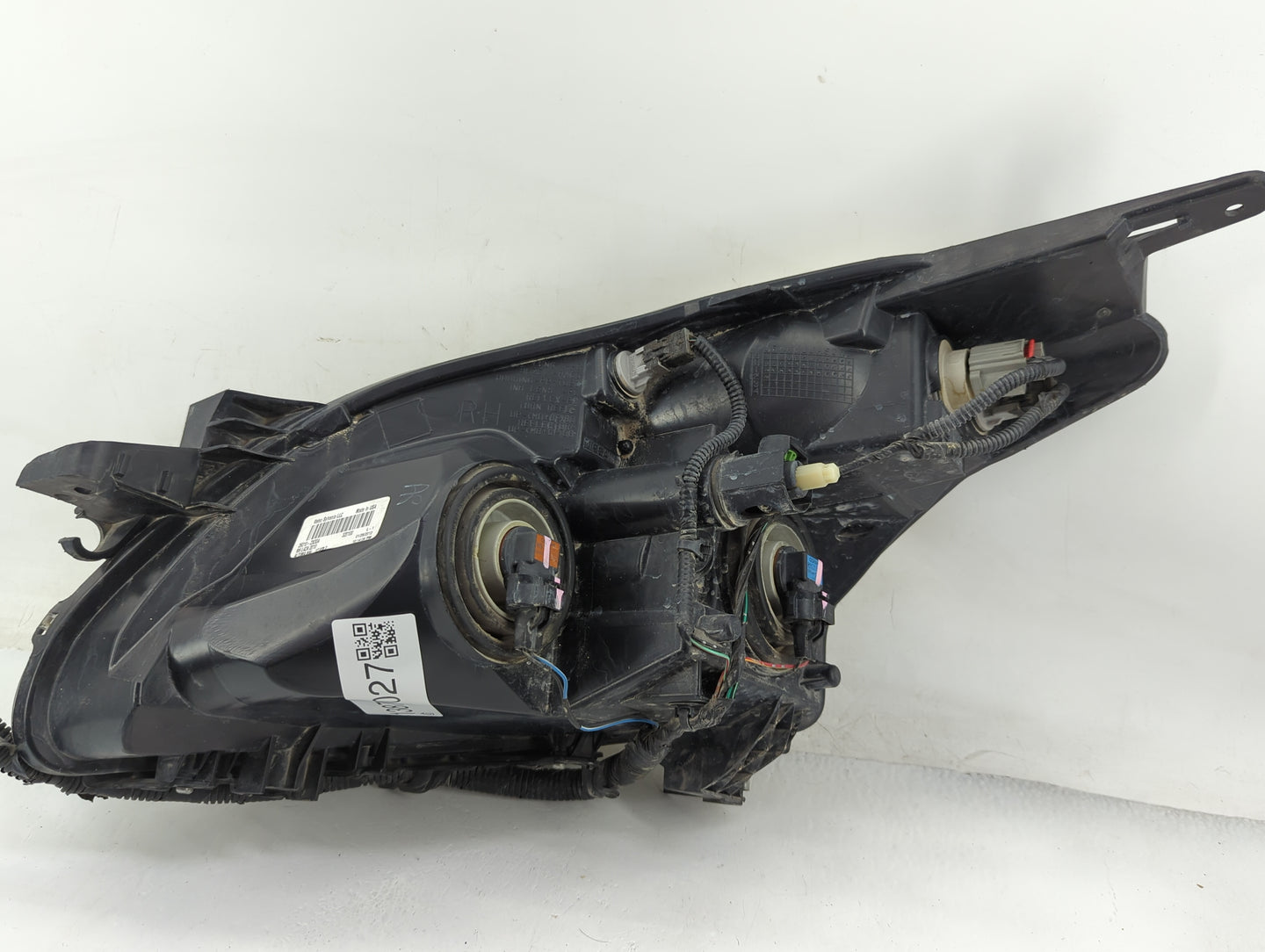 2010-2012 Nissan Altima Passenger Right Oem Head Light Headlight Lamp - Oemusedautoparts1.com
