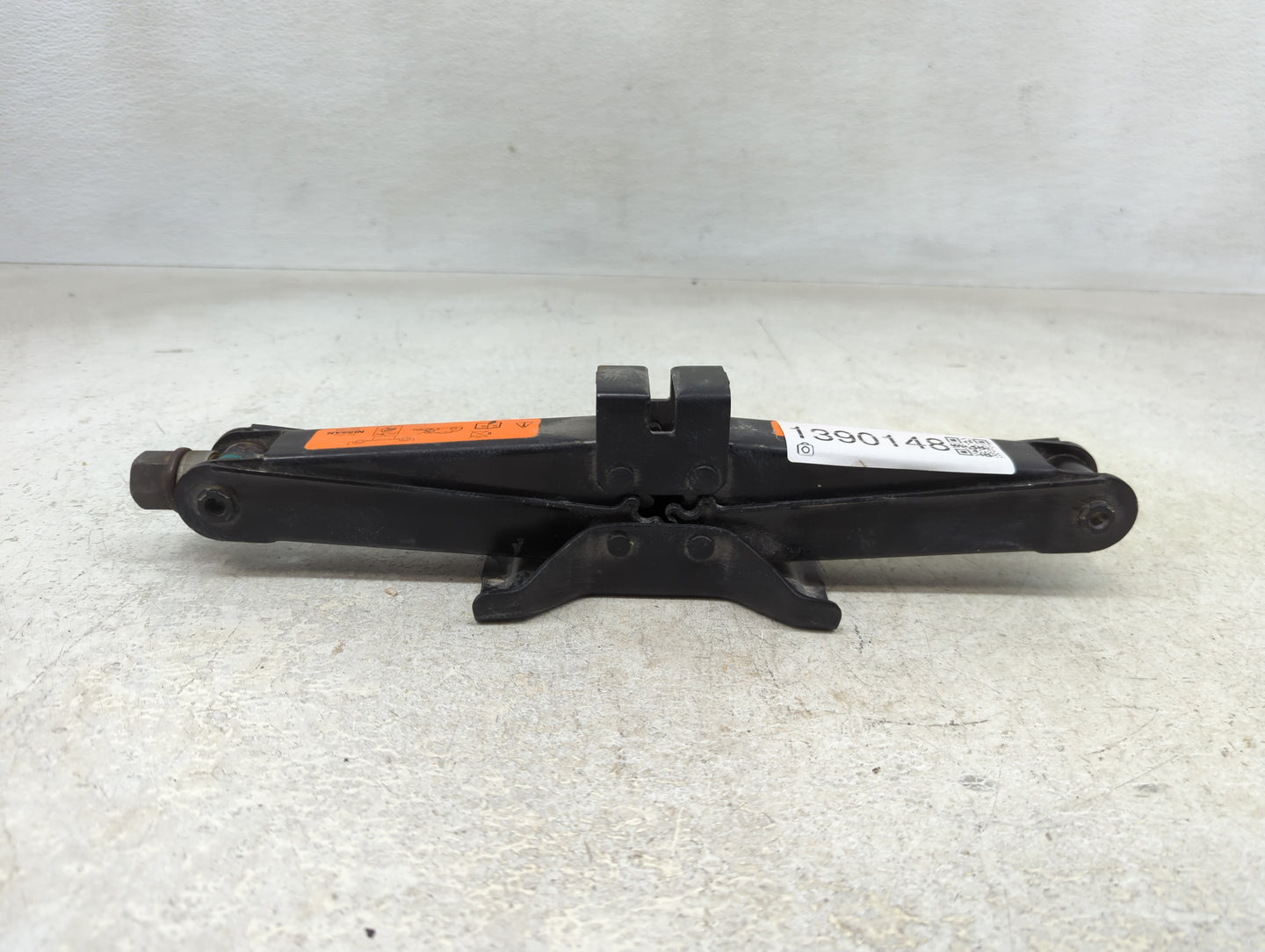 2012 Nissan Altima Spare Scissor Car Jack 1390148 - Oemusedautoparts1.com