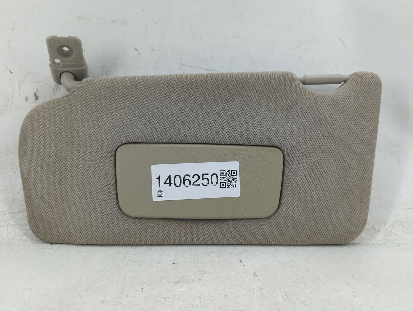 2010-2012 Nissan Altima Sun Visor Shade Replacement Driver Left Mirror Fits Fits 2010 2011 2012 OEM Used Auto Parts - Oemuse