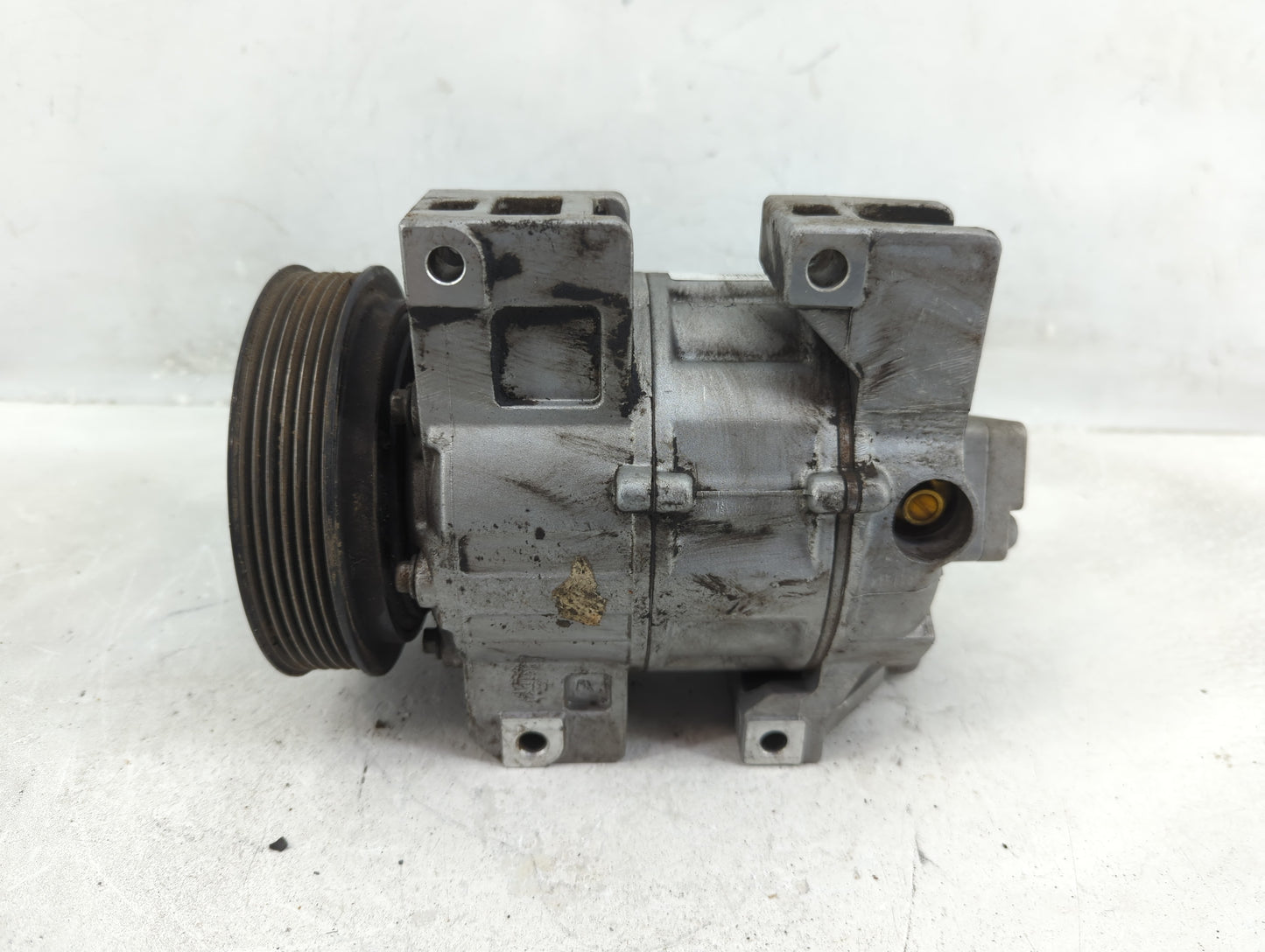2007-2013 Nissan Altima Air Conditioning A/c Ac Compressor Oem - Oemusedautoparts1.com