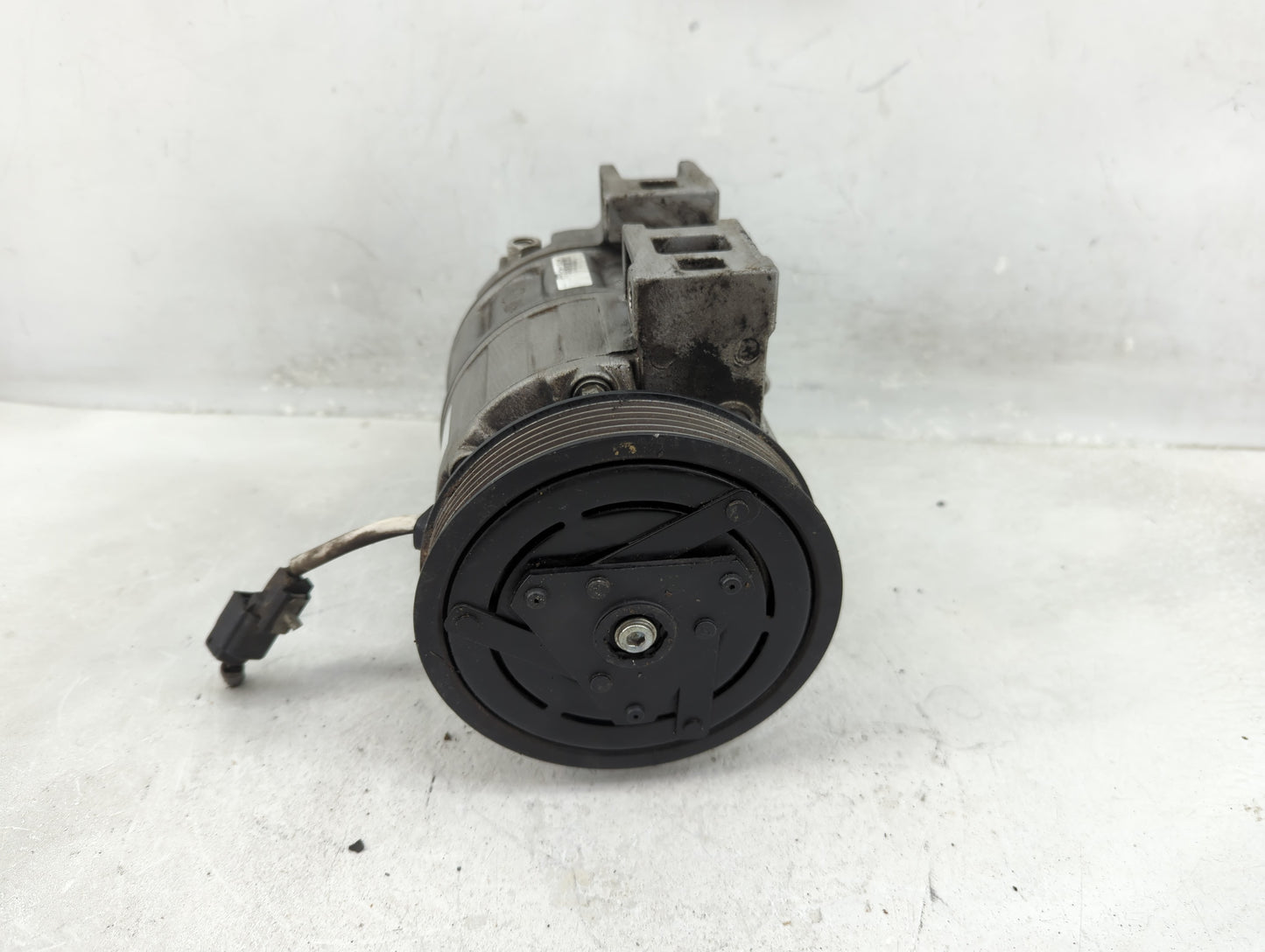 2007-2013 Nissan Altima Air Conditioning A/c Ac Compressor Oem - Oemusedautoparts1.com