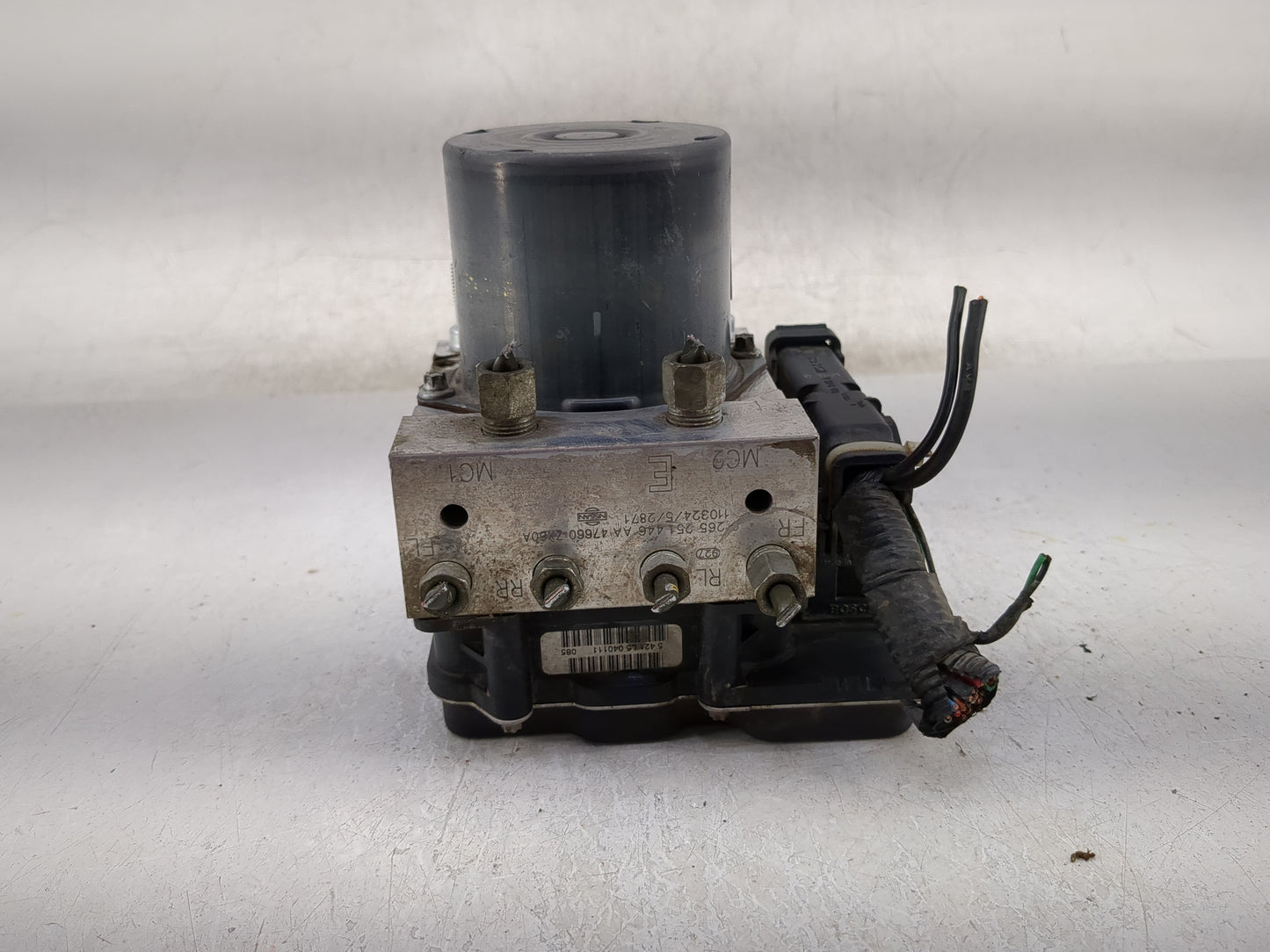2011-2013 Nissan Altima ABS Pump Control Module Replacement P/N:0 265 951 553 47660 ZX65A Fits Fits 2011 2012 2013 OEM Used 