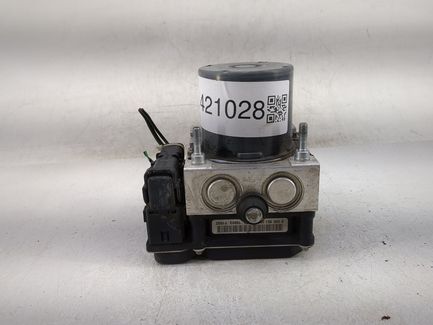 2011-2013 Nissan Altima ABS Pump Control Module Replacement P/N:0 265 951 553 47660 ZX65A Fits Fits 2011 2012 2013 OEM Used 