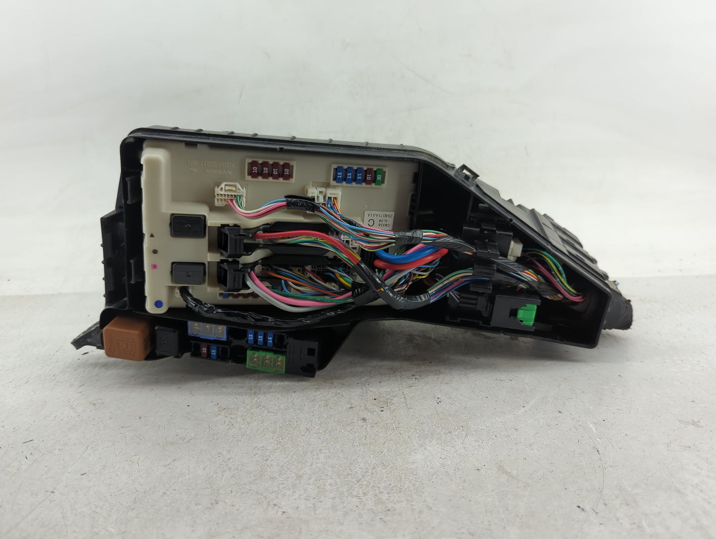 2011-2013 Nissan Altima Fusebox Fuse Box Panel Relay Module P/N:7154-9164-30 Fits Fits 2011 2012 2013 OEM Used Auto Parts - 