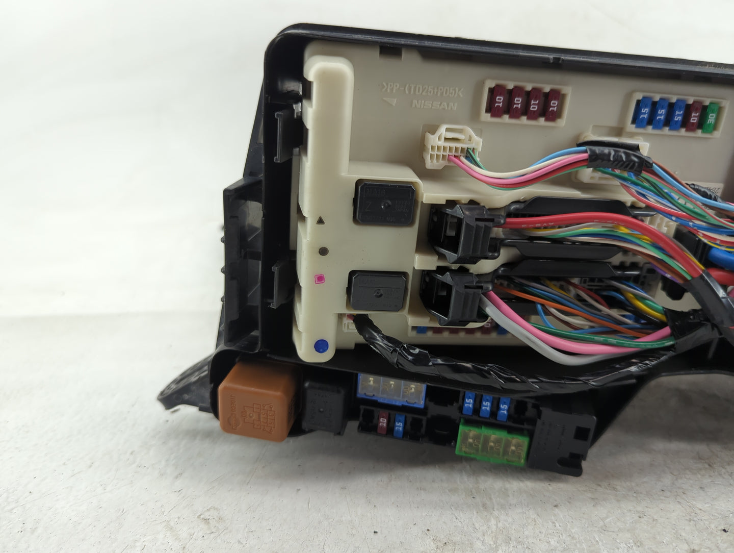 2011-2013 Nissan Altima Fusebox Fuse Box Panel Relay Module P/N:7154-9164-30 Fits Fits 2011 2012 2013 OEM Used Auto Parts - 