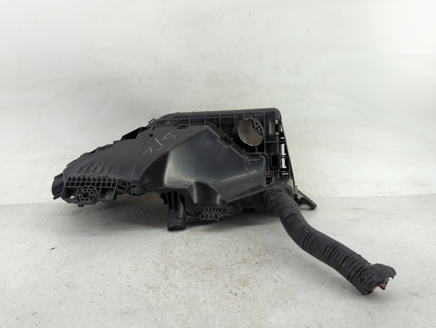 2011-2013 Nissan Altima Fusebox Fuse Box Panel Relay Module P/N:7154-9164-30 Fits Fits 2011 2012 2013 OEM Used Auto Parts - 