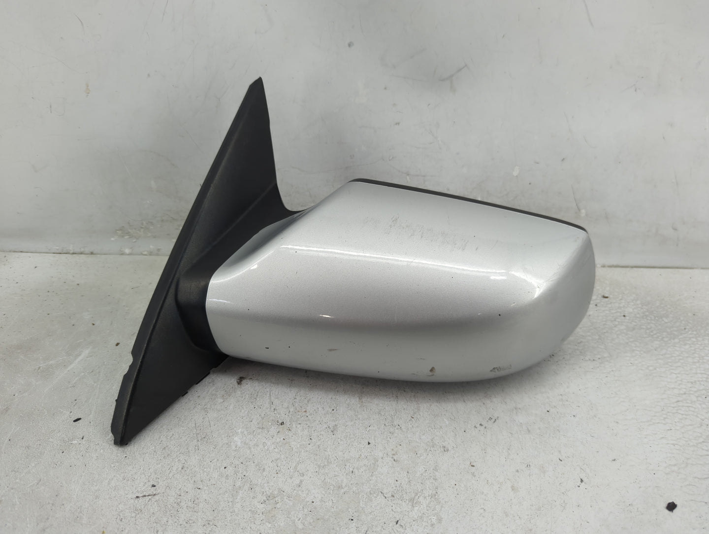 2007-2012 Nissan Altima Driver Left Side View Manual Door Mirror - Oemusedautoparts1.com