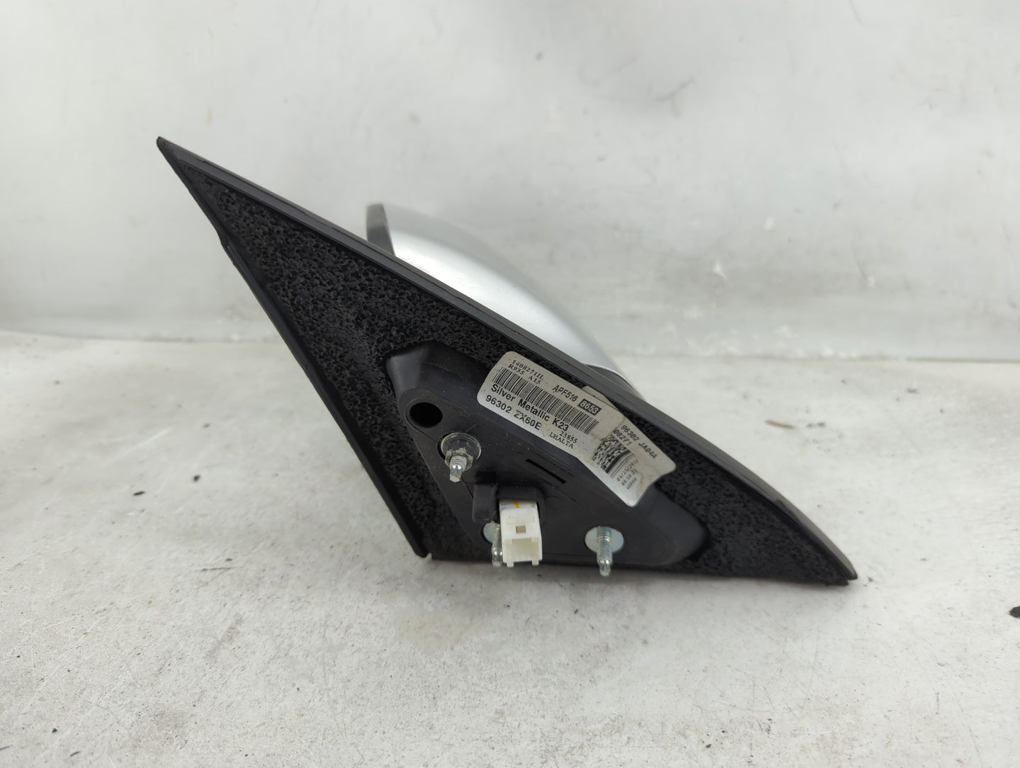 2007-2012 Nissan Altima Driver Left Side View Manual Door Mirror - Oemusedautoparts1.com