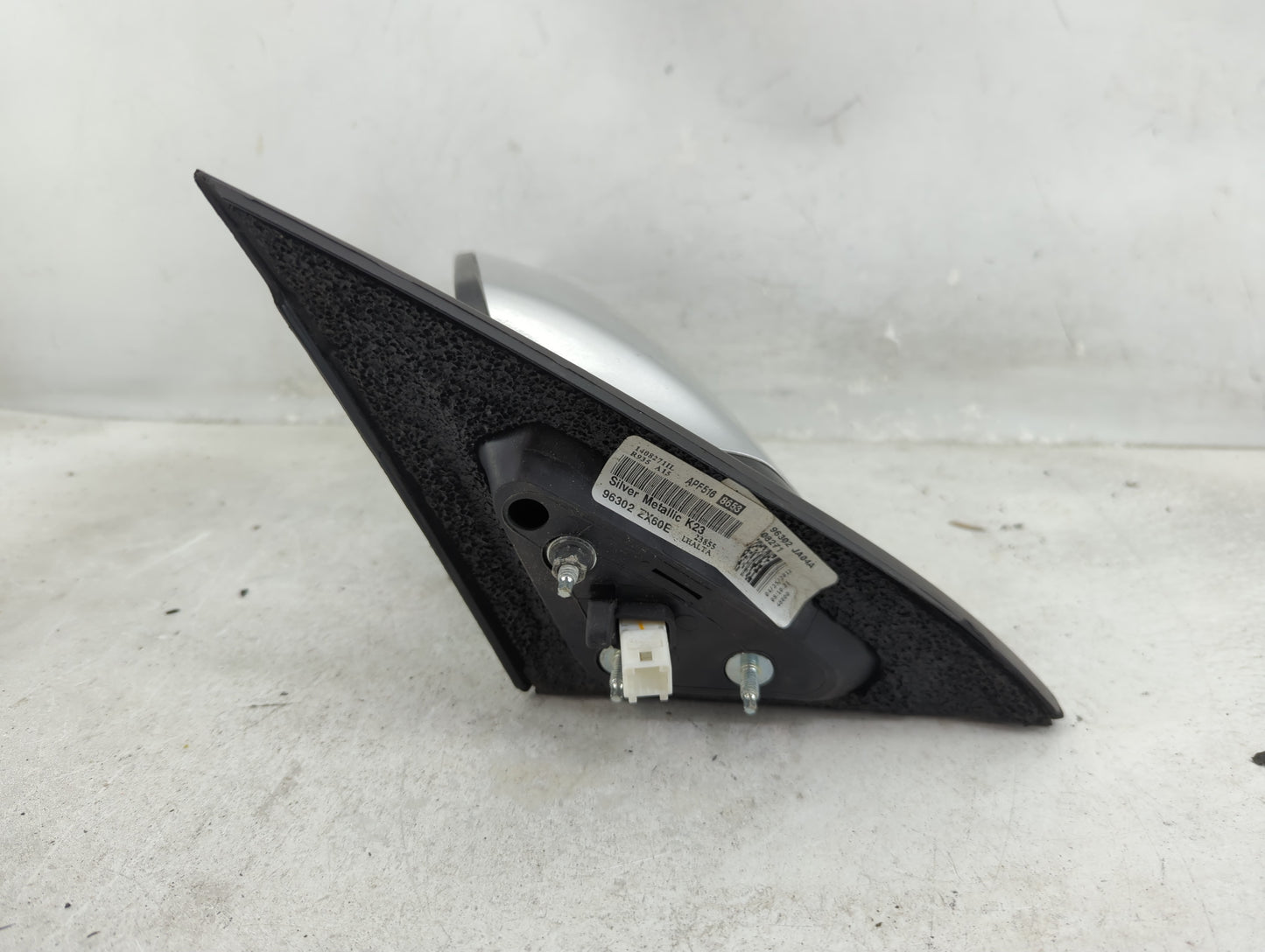 2007-2012 Nissan Altima Driver Left Side View Manual Door Mirror - Oemusedautoparts1.com