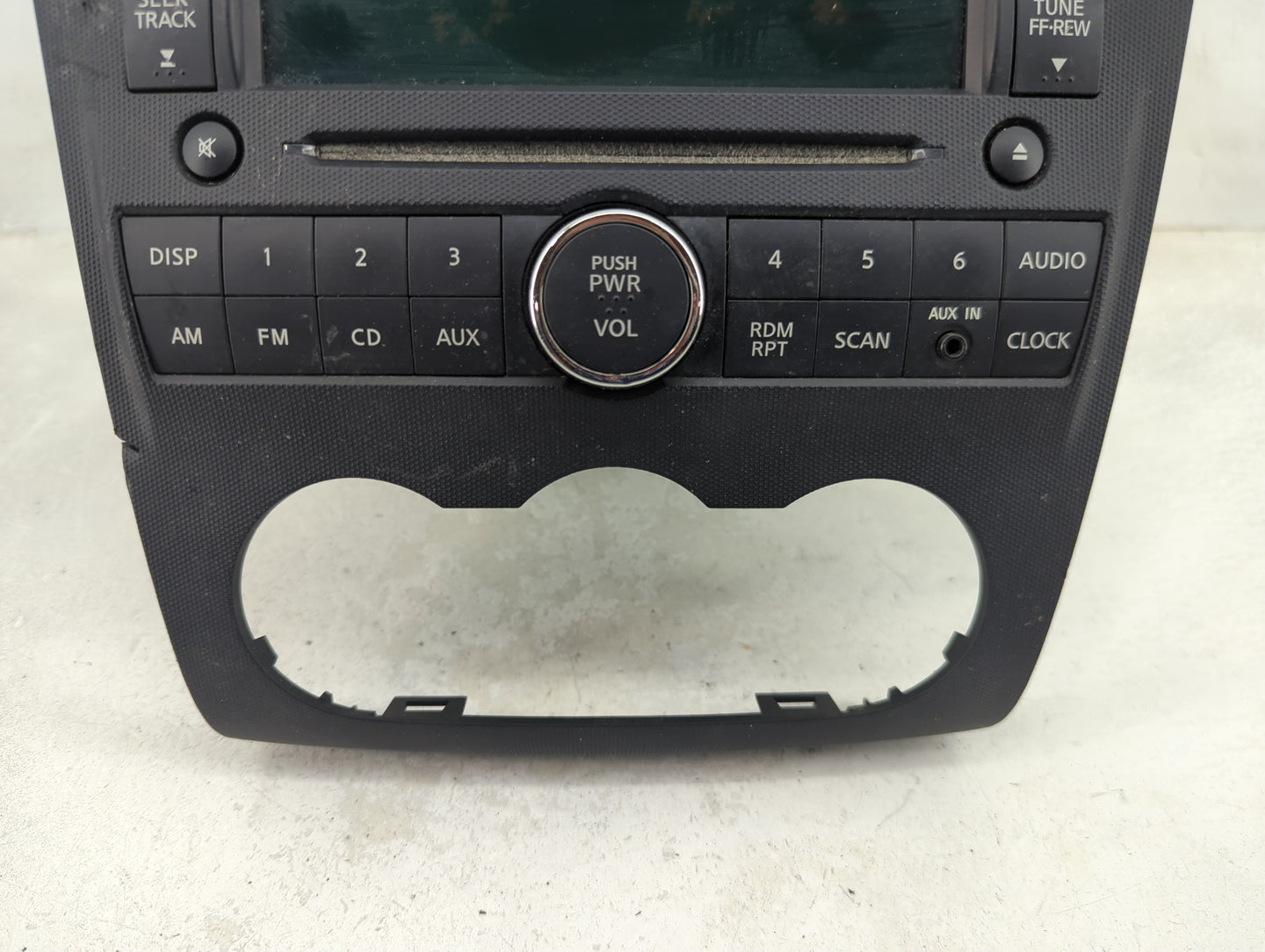 2010-2012 Nissan Altima Radio AM FM Cd Player Receiver Replacement P/N:28185 ZX11A Fits Fits 2010 2011 2012 OEM Used Auto Pa