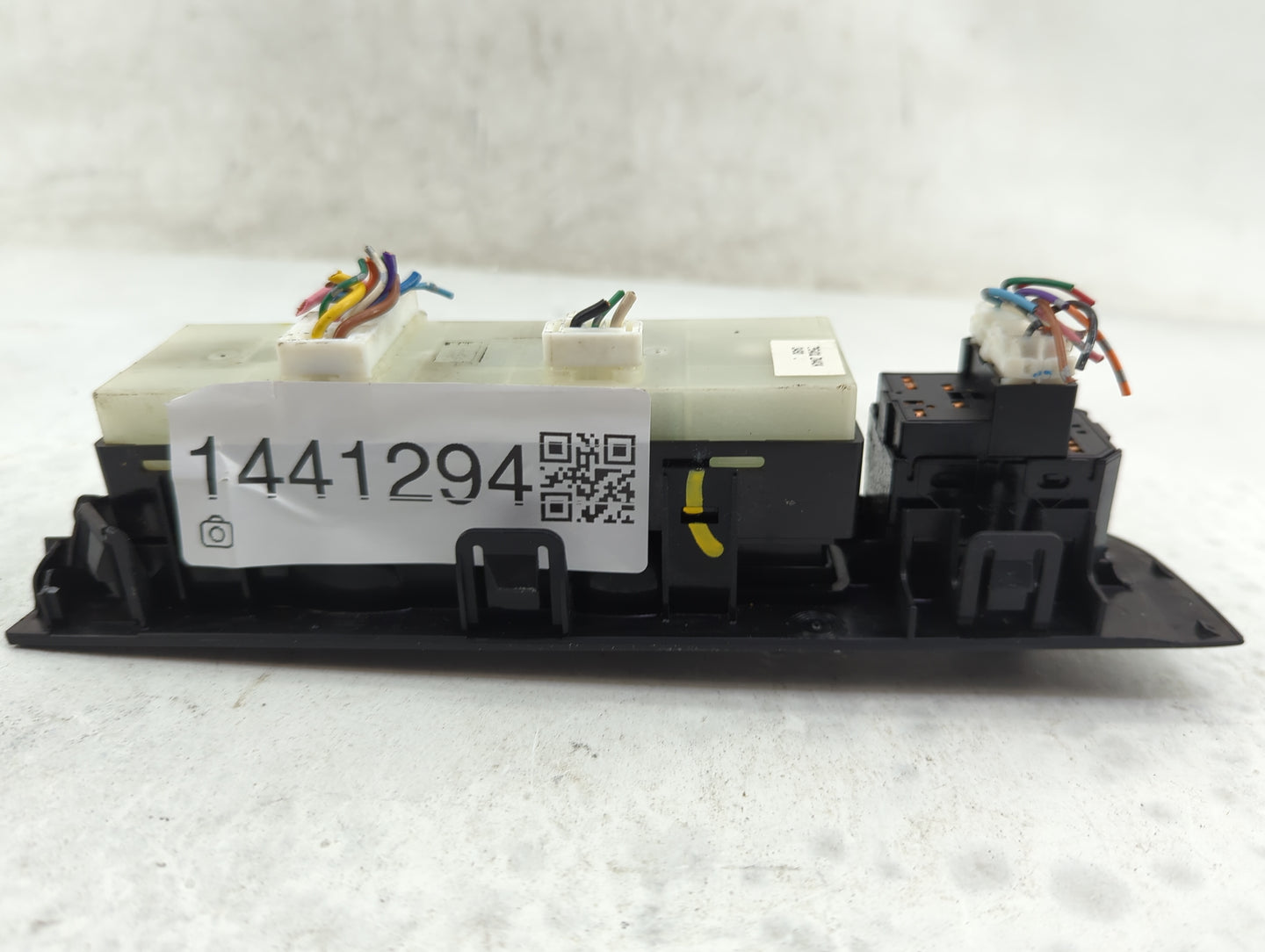2007-2012 Nissan Altima Master Power Window Switch Replacement Driver Side Left P/N:25401 ZN40A Fits OEM Used Auto Parts - O