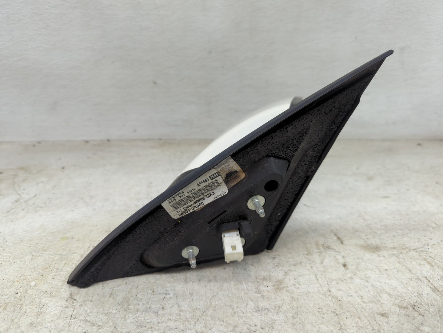 2007-2012 Nissan Altima Passenger Side View Mirror - Right Door Mirror OEM Used - Oemusedautoparts1.com