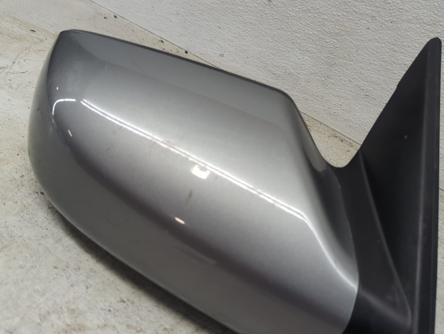 2007-2012 Nissan Altima Passenger Side View Mirror - Right Door Mirror OEM Used - Oemusedautoparts1.com