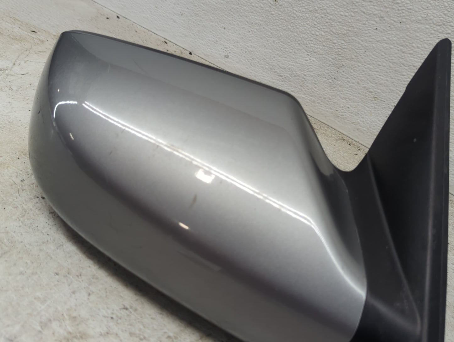 2007-2012 Nissan Altima Passenger Side View Mirror - Right Door Mirror OEM Used - Oemusedautoparts1.com