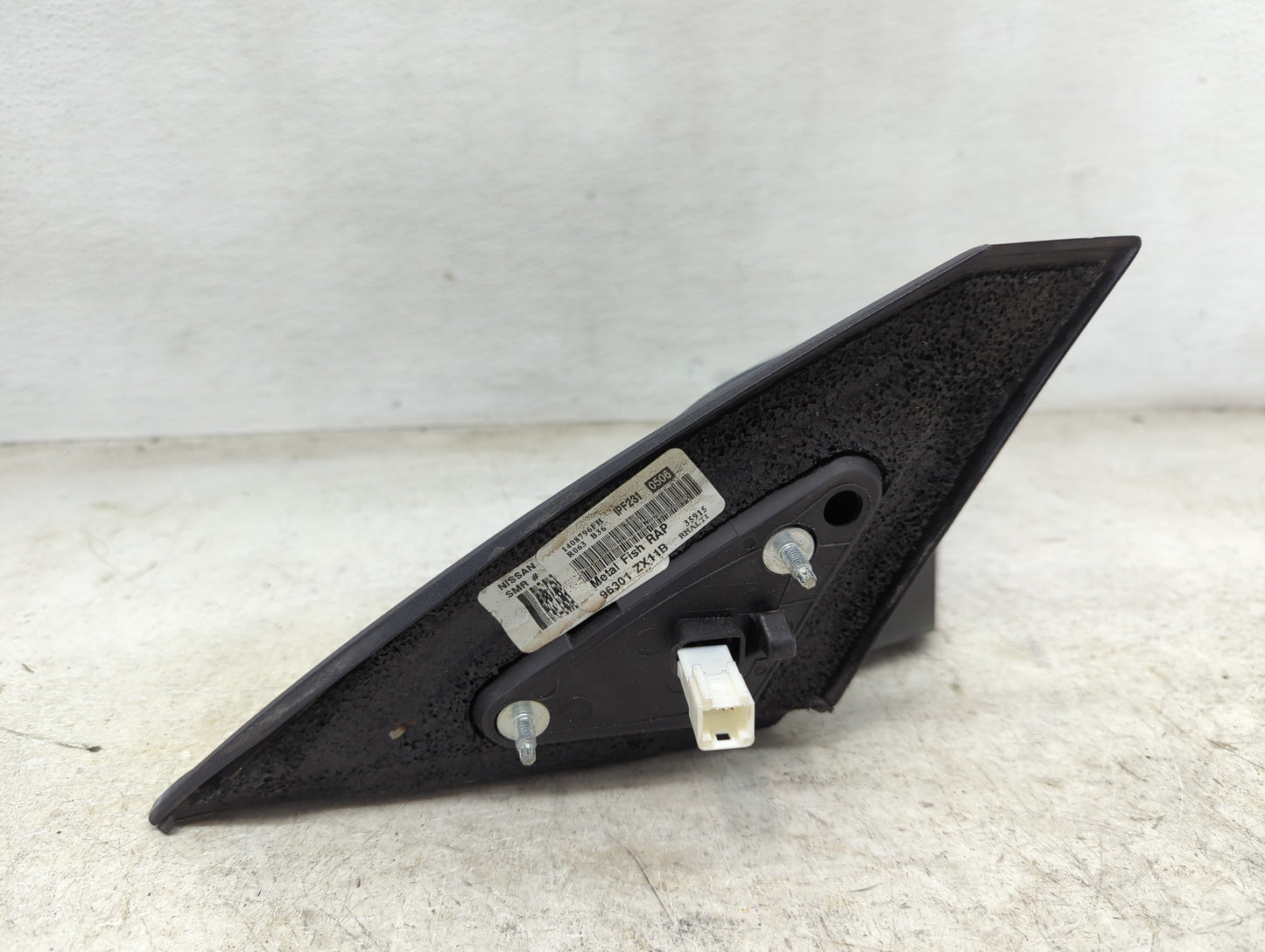 2008-2013 Nissan Altima Passenger Side View Mirror - Right Door Mirror OEM Used - Oemusedautoparts1.com