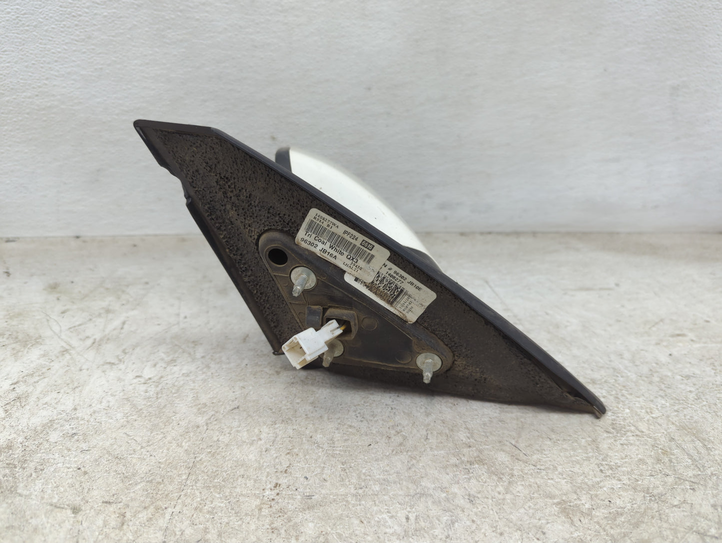 2008-2013 Nissan Altima Driver Side View Mirror - Left Door Mirror OEM Used - Oemusedautoparts1.com