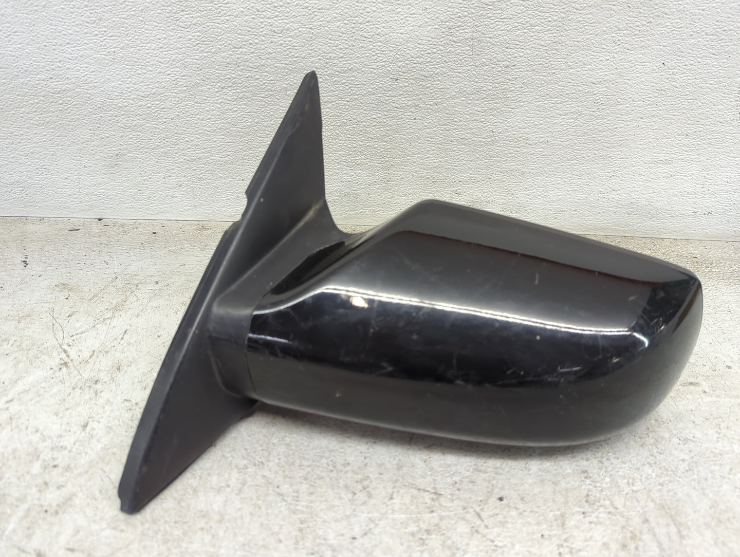 2007-2012 Nissan Altima Driver Side View Mirror - Left Door Mirror OEM Used - Oemusedautoparts1.com