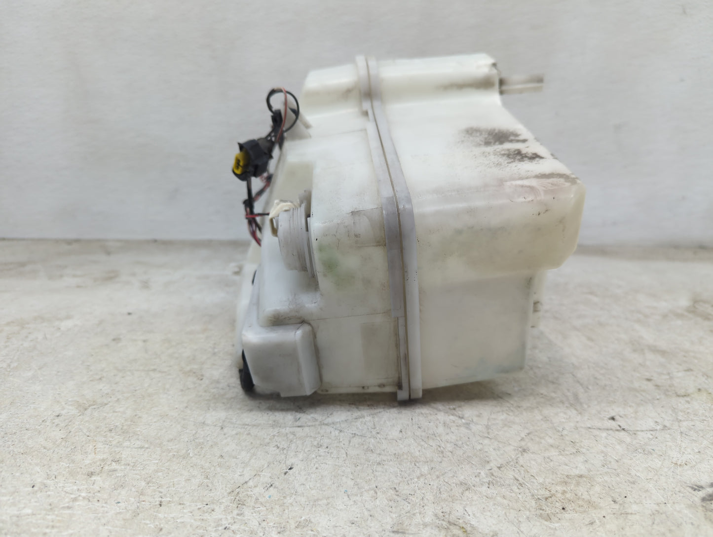 2007-2013 Nissan Altima Windshield Washer Fluid Reservoir Bottle Oem - Oemusedautoparts1.com