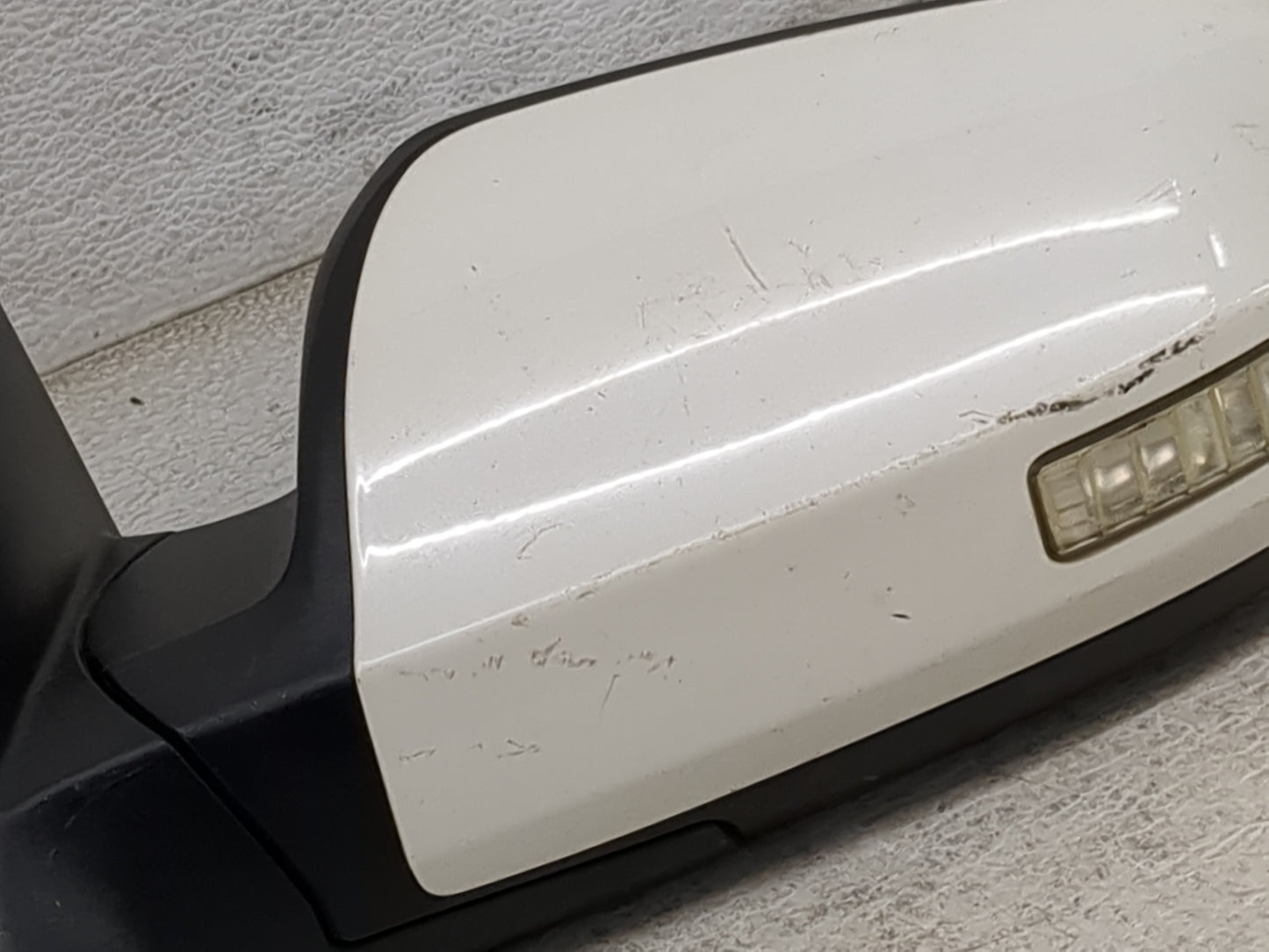 2007-2012 Nissan Altima Driver Side View Mirror - Left Door Mirror OEM Used - Oemusedautoparts1.com