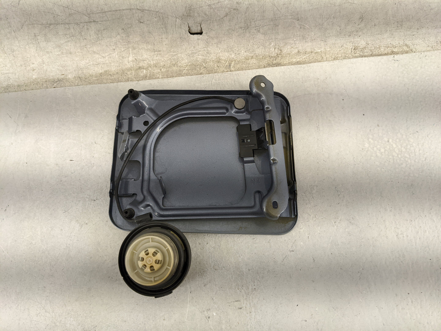 2012 Nissan Altima Fuel Tank Door Lid Gas Tank Blue - Oemusedautoparts1.com