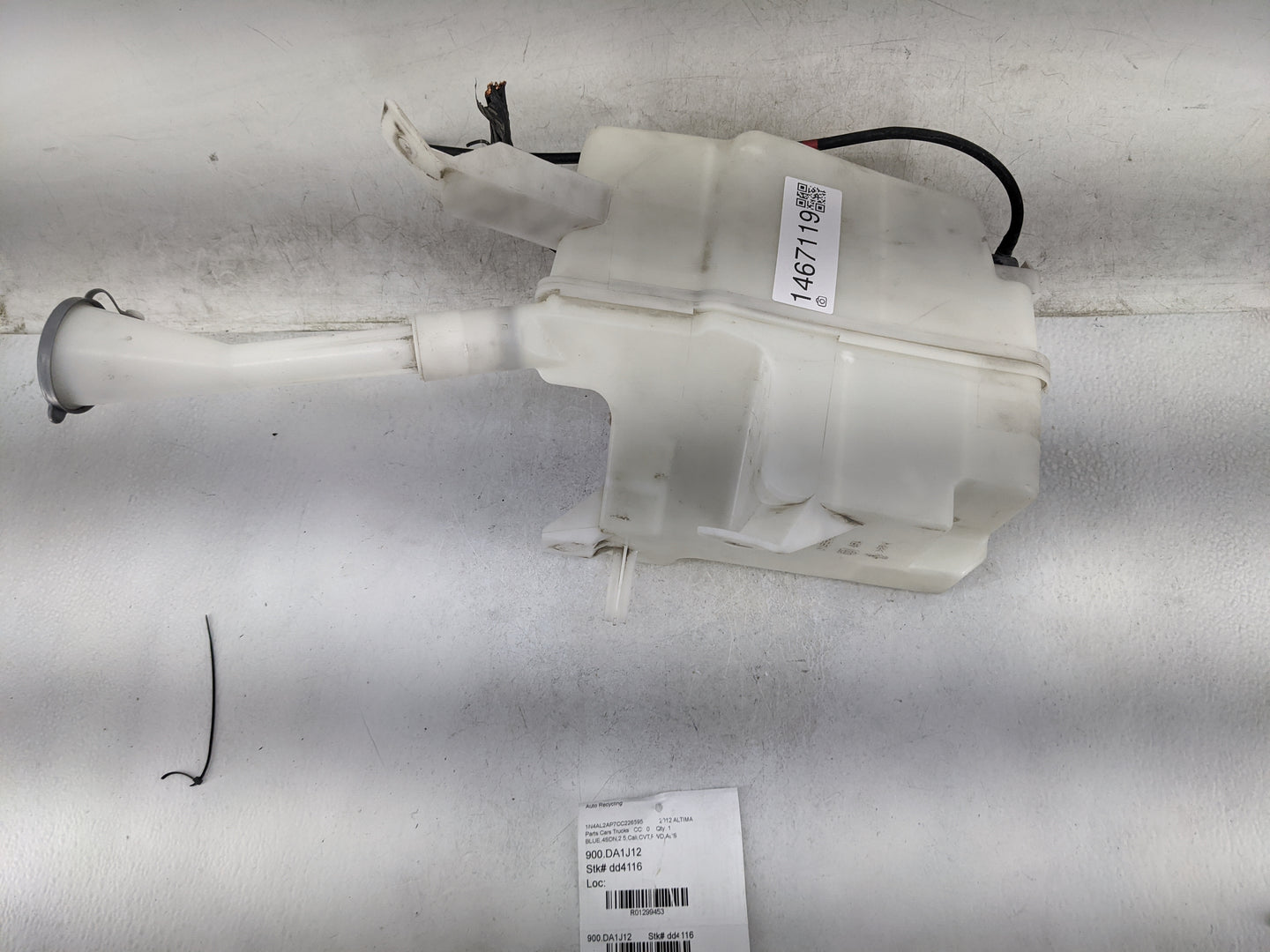 2007-2013 Nissan Altima Windshield Washer Fluid Reservoir Bottle Oem 1467119 - Oemusedautoparts1.com