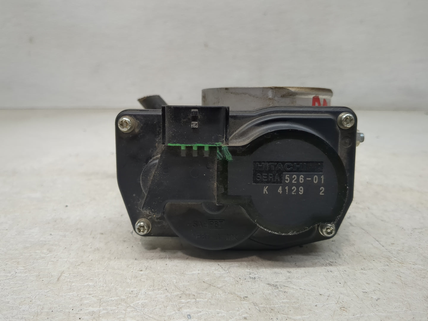 2007-2013 Nissan Altima Throttle Body P/N:SERA526-01 Fits Fits 2007 2008 2009 2010 2011 2012 2013 OEM Used Auto Parts - Oemu