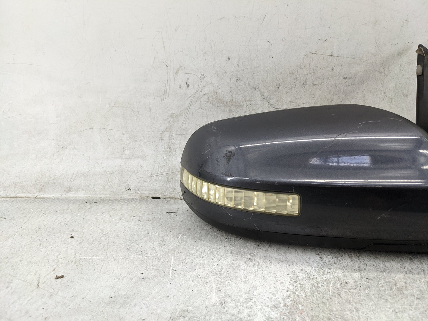2007-2012 Nissan Altima Passenger Side View Mirror - Right Door Mirror OEM Used - Oemusedautoparts1.com