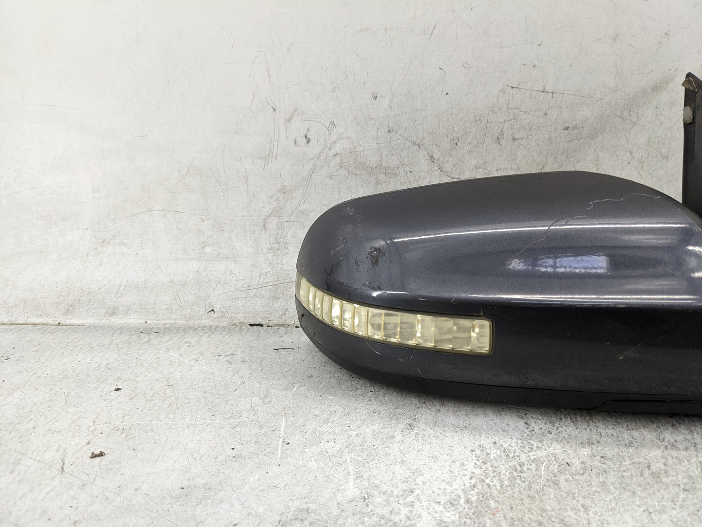 2007-2012 Nissan Altima Passenger Side View Mirror - Right Door Mirror OEM Used - Oemusedautoparts1.com