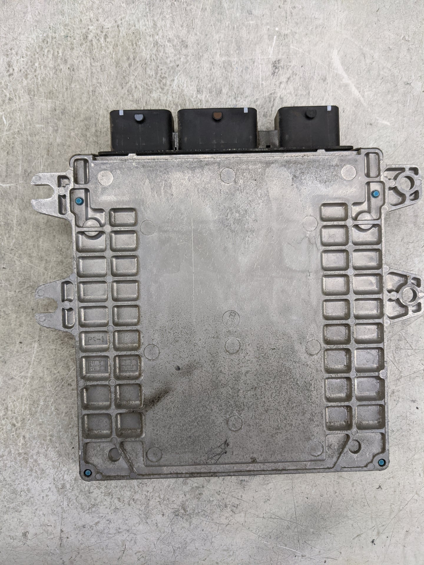 2011-2012 Nissan Altima PCM Engine Control Computer ECU ECM PCU OEM P/N:A56-H09 Fits Fits 2011 2012 OEM Used Auto Parts - Oe