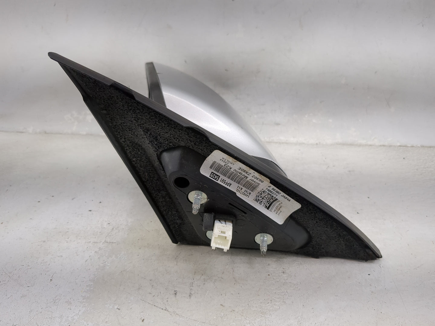 2007-2012 Nissan Altima Driver Side View Mirror - Left Door Mirror OEM Used - Oemusedautoparts1.com