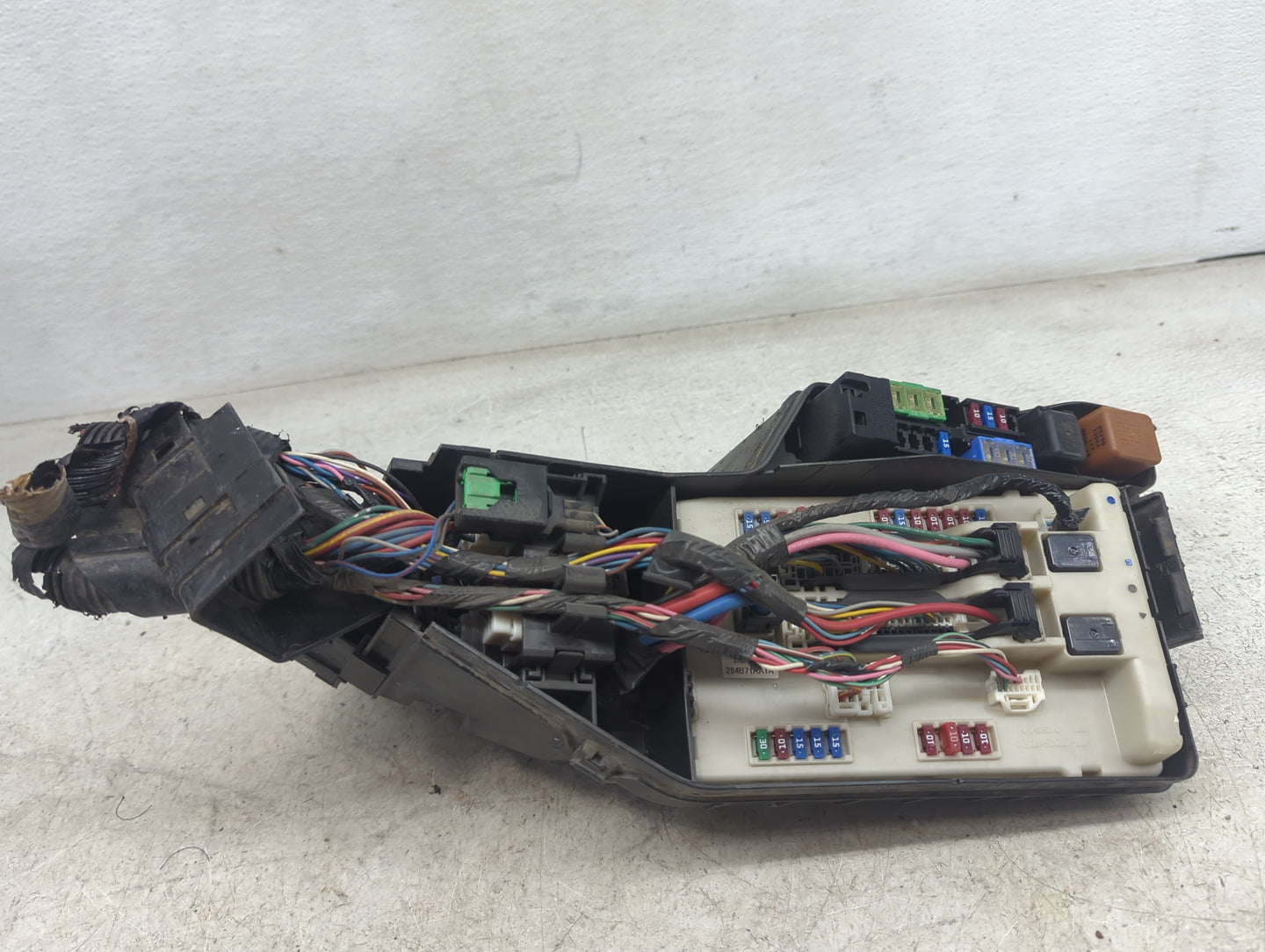2011-2013 Nissan Altima Fusebox Fuse Box Panel Relay Module Fits Fits 2011 2012 2013 OEM Used Auto Parts - Oemusedautoparts1