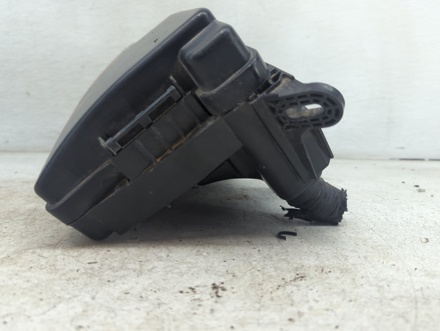 2011-2013 Nissan Altima Fusebox Fuse Box Panel Relay Module P/N:284B71AA1A Fits Fits 2011 2012 2013 OEM Used Auto Parts - Oe