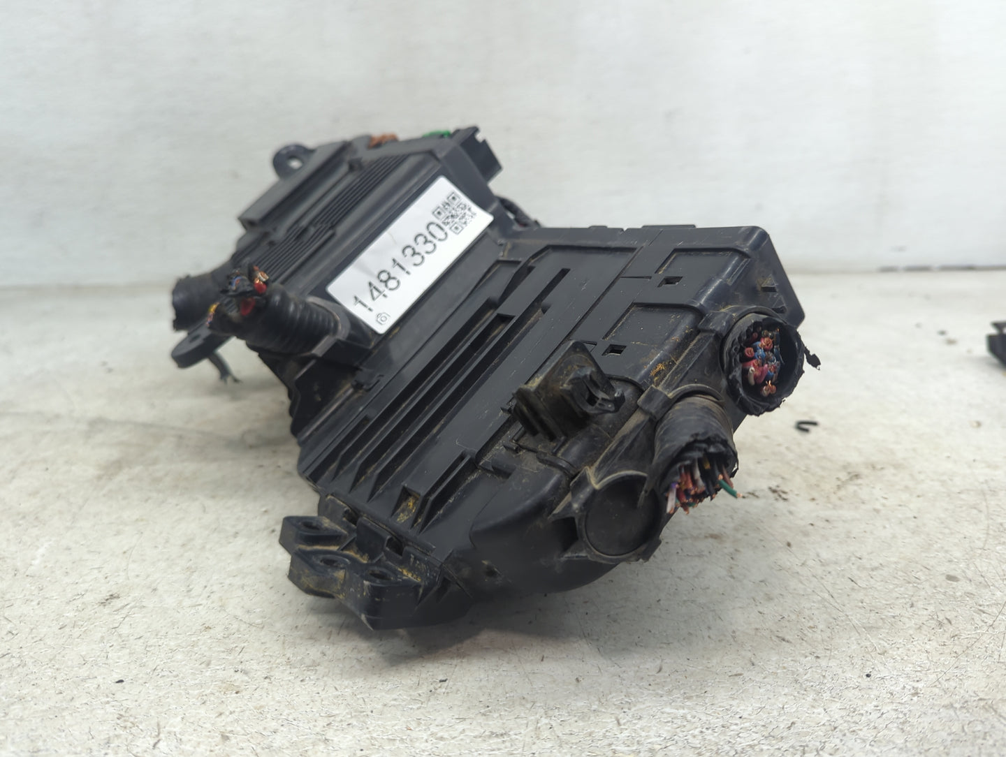 2011-2013 Nissan Altima Fusebox Fuse Box Panel Relay Module P/N:284B71AA1A Fits Fits 2011 2012 2013 OEM Used Auto Parts - Oe