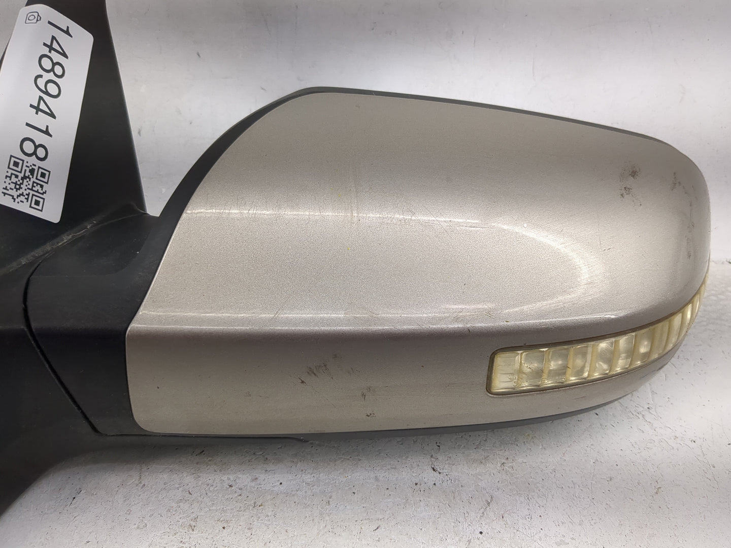 2010-2012 Nissan Altima Driver Side View Mirror - Left Door Mirror OEM Used - Oemusedautoparts1.com