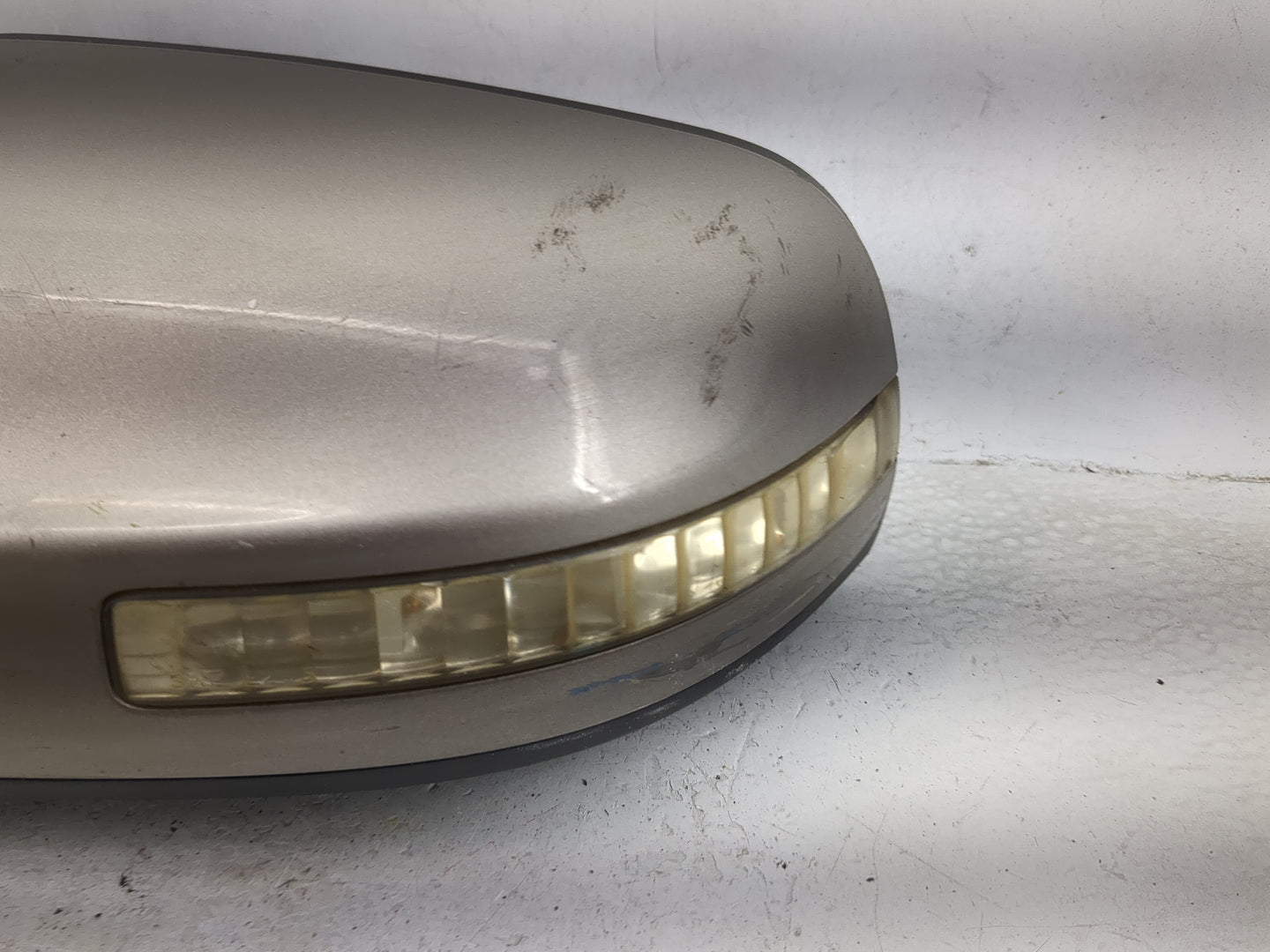 2010-2012 Nissan Altima Driver Side View Mirror - Left Door Mirror OEM Used - Oemusedautoparts1.com