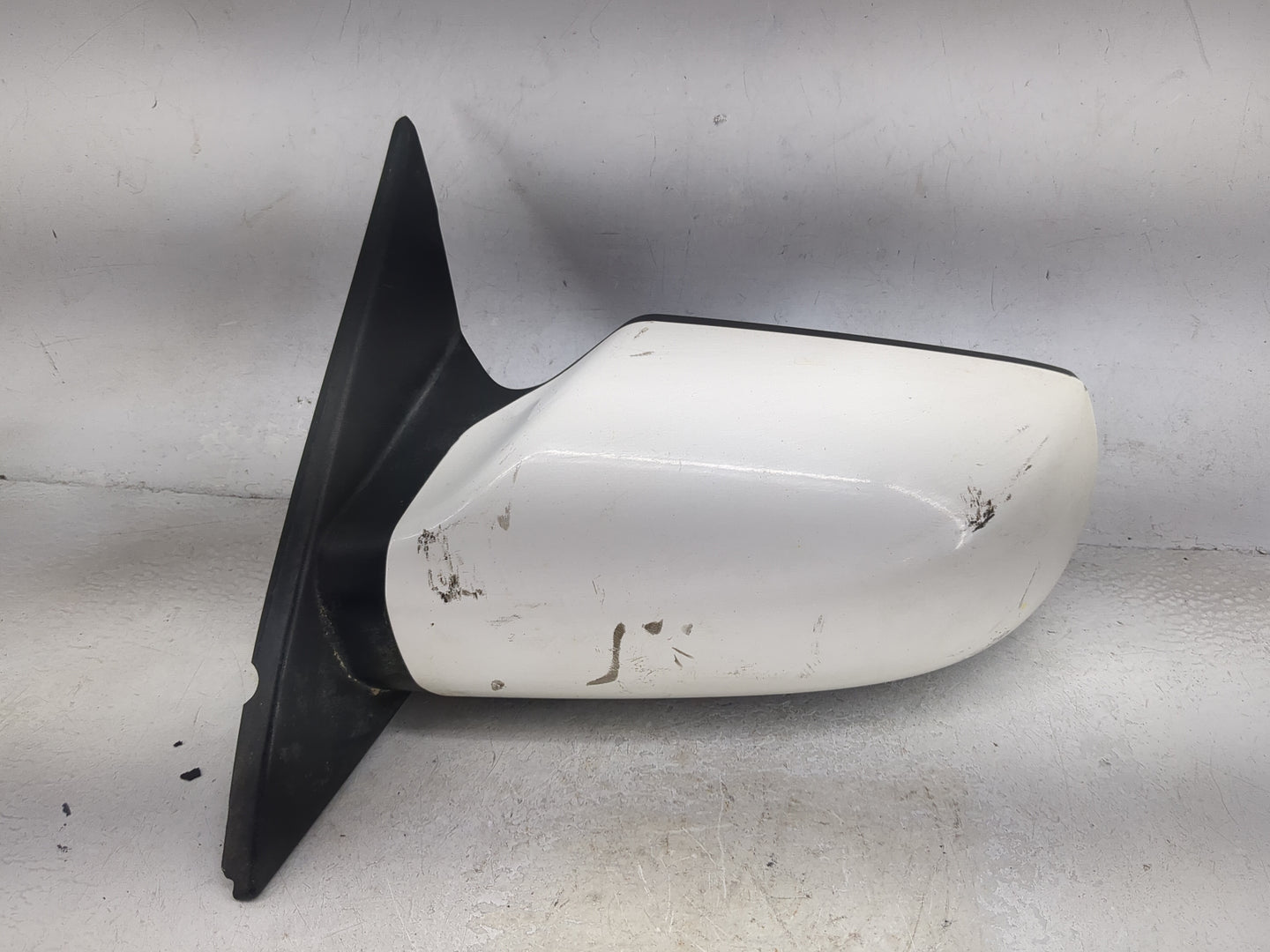 2007-2012 Nissan Altima Driver Side View Mirror - Left Door Mirror OEM Used - Oemusedautoparts1.com