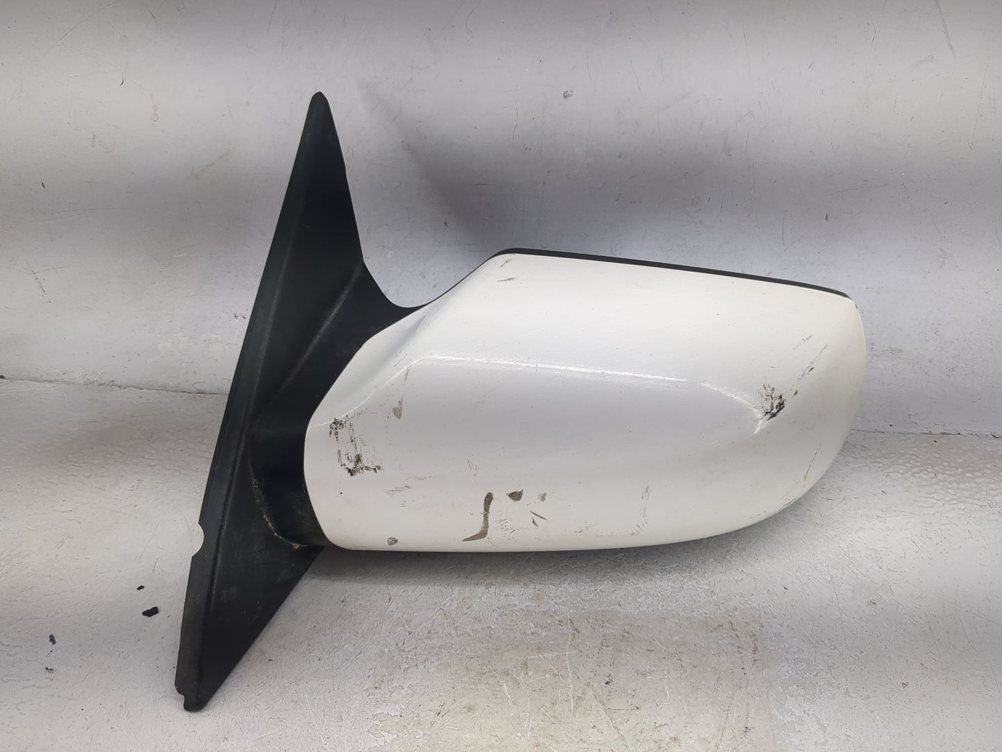 2007-2012 Nissan Altima Driver Side View Mirror - Left Door Mirror OEM Used - Oemusedautoparts1.com