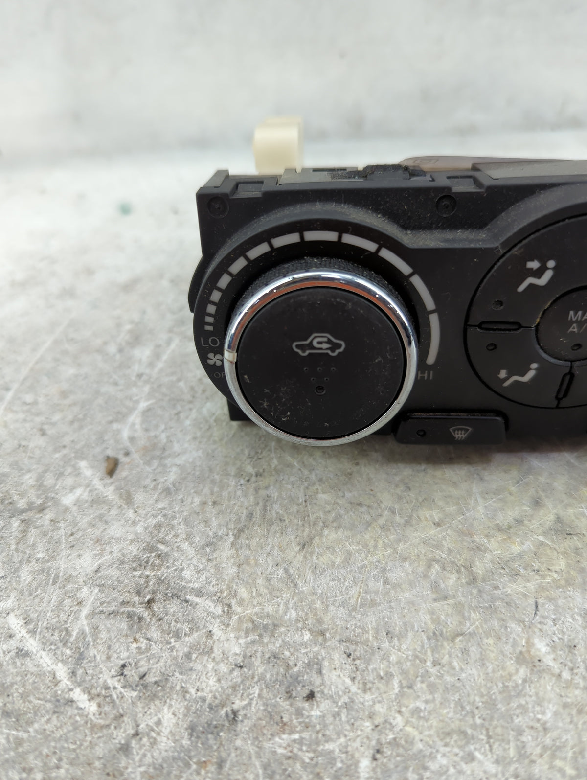 2010-2013 Nissan Altima Climate Control Module Temperature AC/Heater Replacement P/N:27510ZX00A 7972100R20 Fits OEM Used Aut