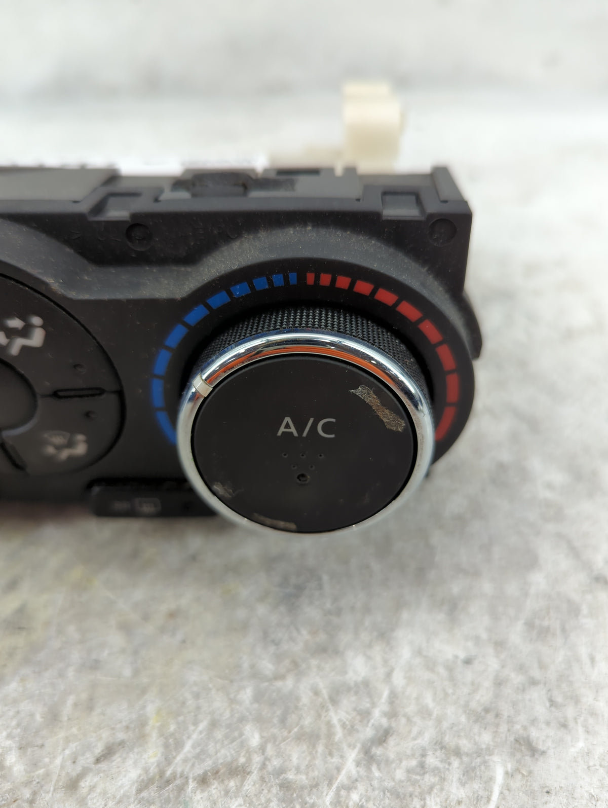 2010-2013 Nissan Altima Climate Control Module Temperature AC/Heater Replacement P/N:27510ZX00A 7972100R20 Fits OEM Used Aut
