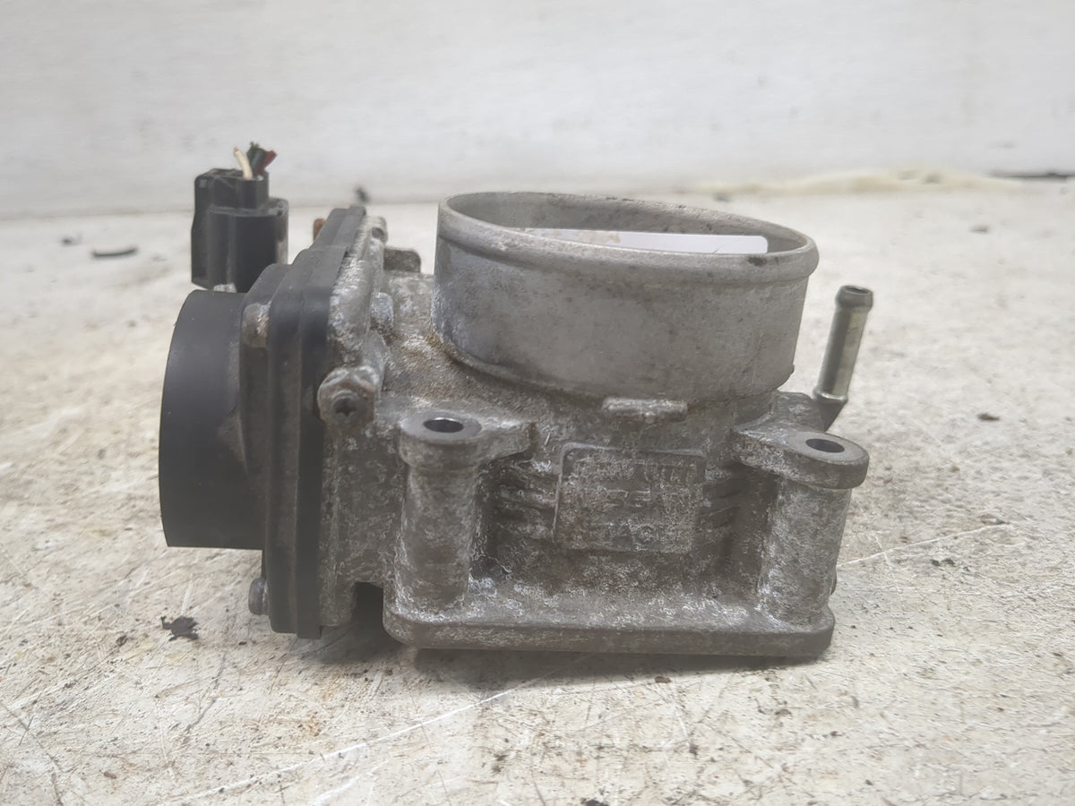 2007-2013 Nissan Altima Throttle Body Fits Fits 2007 2008 2009 2010 2011 2012 2013 OEM Used Auto Parts - Oemusedautoparts1.c