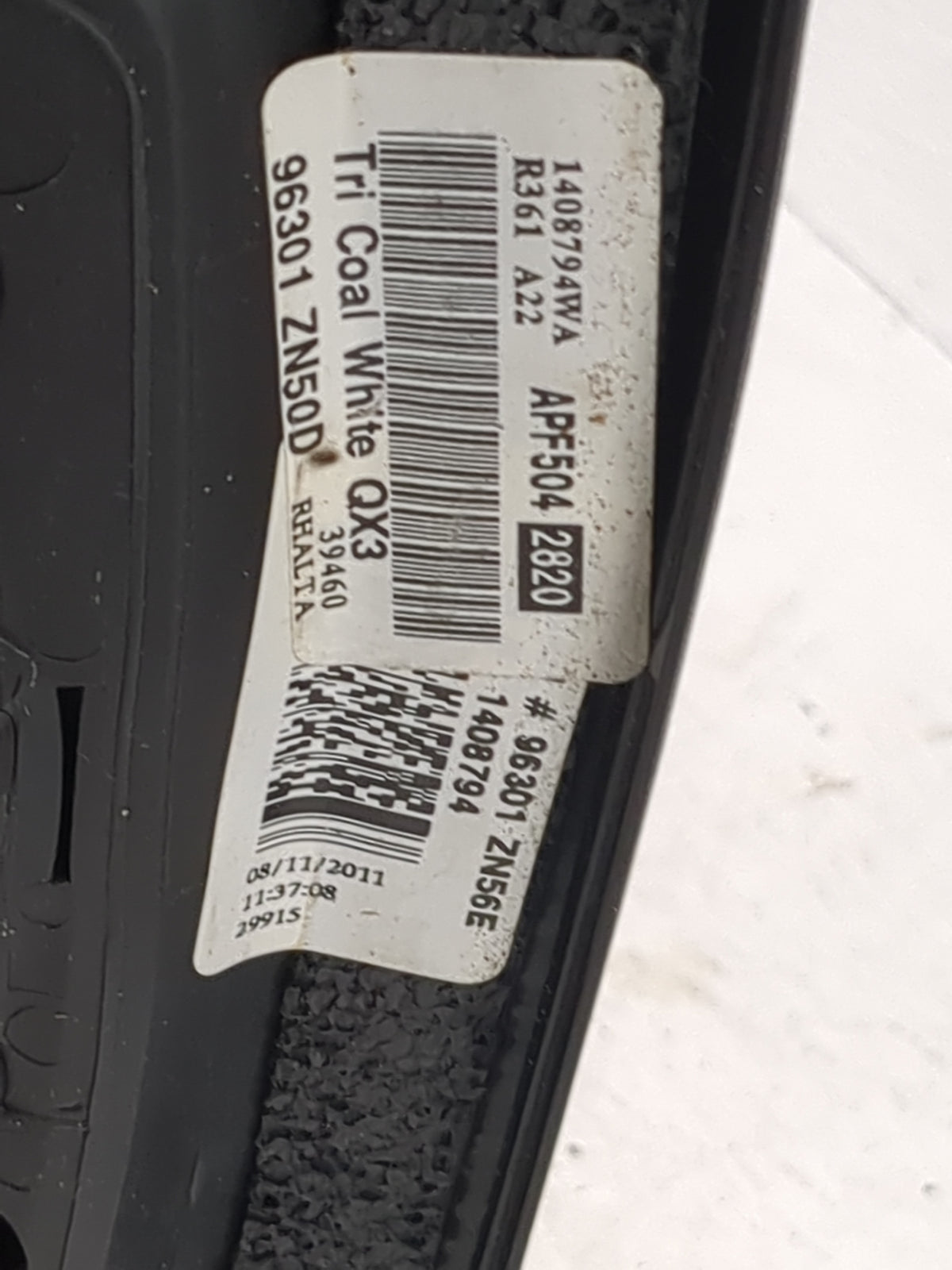 2010-2012 Nissan Altima Passenger Side View Mirror - Right Door Mirror OEM Used - Oemusedautoparts1.com