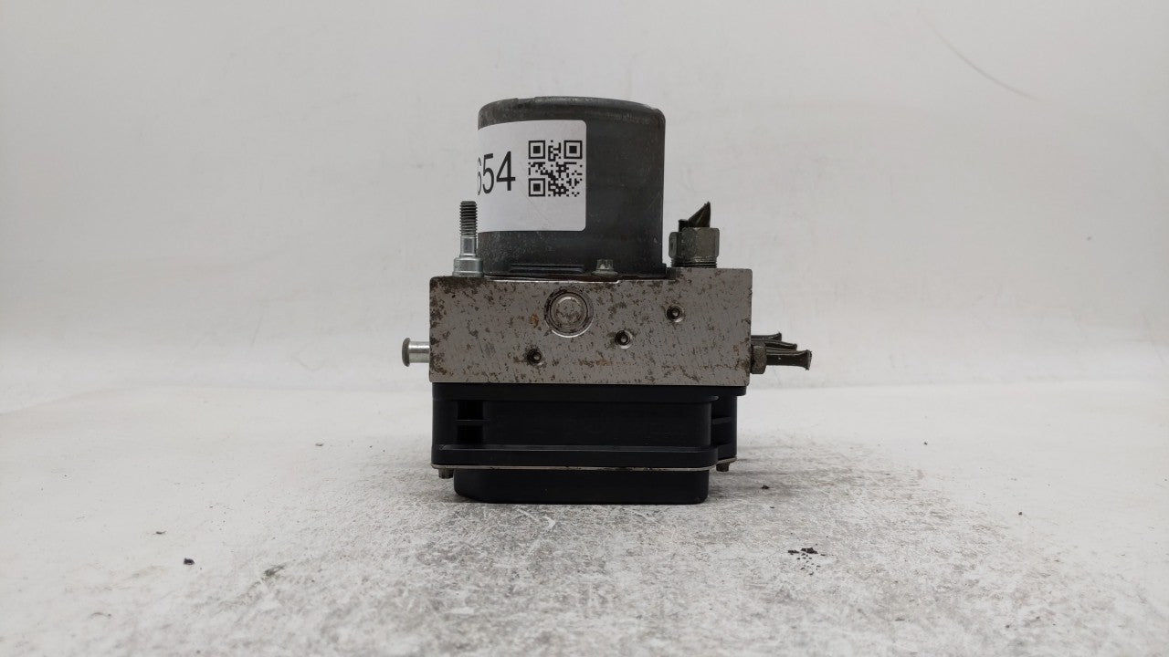 2011-2012 Nissan Altima ABS Pump Control Module Replacement P/N:47660 ZX65A 47660 ZX60A Fits Fits 2011 2012 OEM Used Auto Pa
