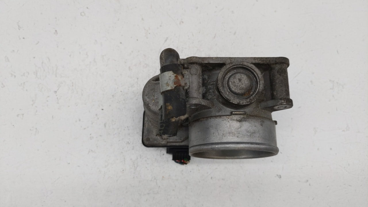 2007-2013 Nissan Altima Throttle Body P/N:RME60-15 526-01 Fits Fits 2007 2008 2009 2010 2011 2012 2013 OEM Used Auto Parts -