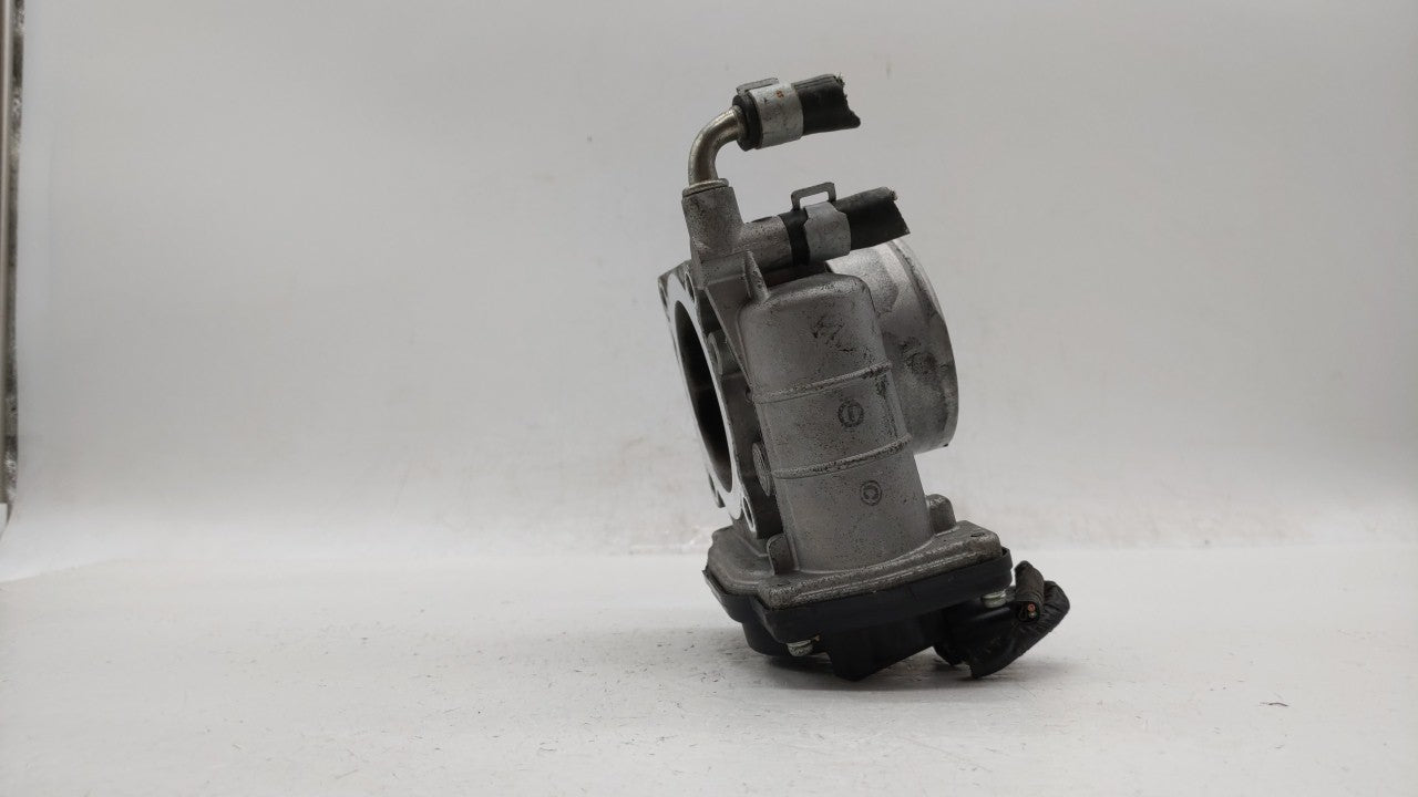 2007-2013 Nissan Altima Throttle Body P/N:RME60-15 526-01 Fits Fits 2007 2008 2009 2010 2011 2012 2013 OEM Used Auto Parts -